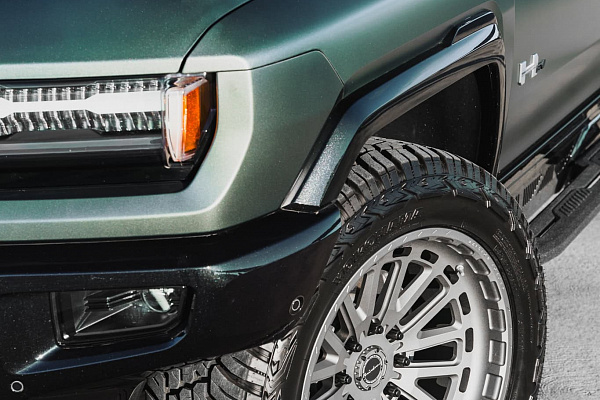 Фото дисков Brixton Forged BX03-M Матовый графит на GMC Hummer EV