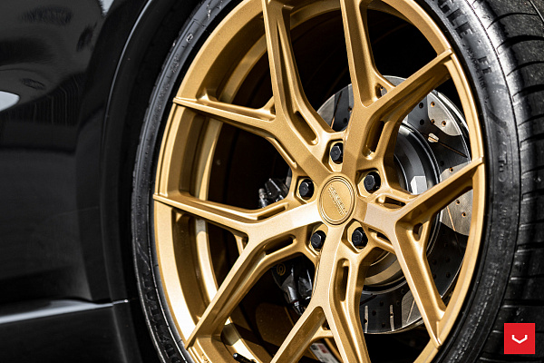 Фото дисков Vossen HF-5 Глянцевое золото на Dodge Durango III