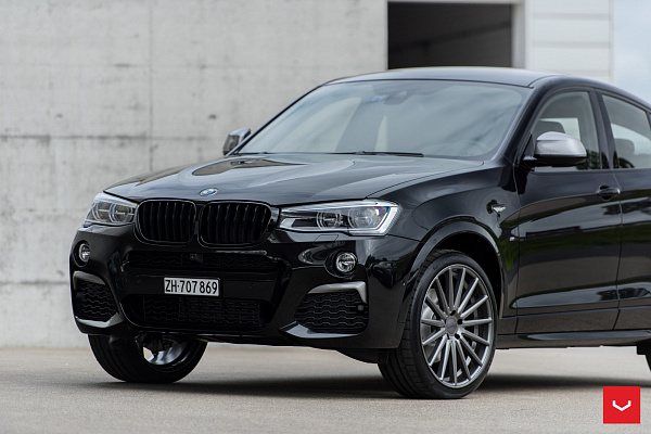 Фото дисков Vossen VFS-2 Глянцевый графит на BMW X4 (F26)