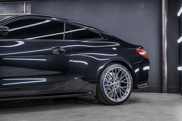 Фото дисков HRE FF28 Серебро на BMW 4/M4 (G22/G82)
