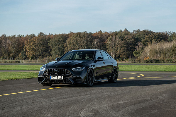 Фото дисков BRABUS Monoblock Z (Platinum Edition) Черный глянец на Mercedes-Benz C-Class (W206)