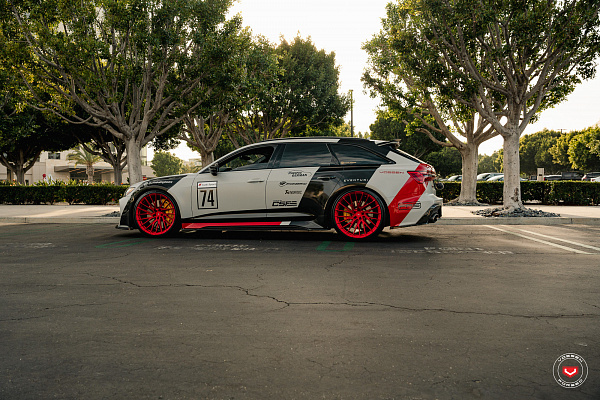 Фото дисков Vossen EVO-6TR Красный сатин на Audi A/RS 6 (C8)