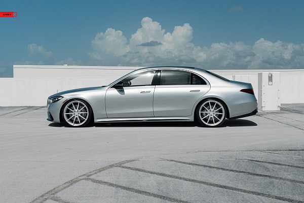 Фото дисков Anrky AN18 Глянцевый лак на Mercedes-Benz S-Class (W223)