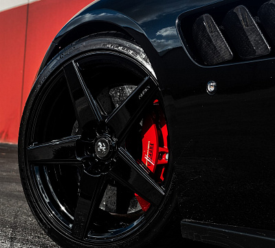 Фото дисков Anrky RS5.1 на Ferrari GTC4Lusso
