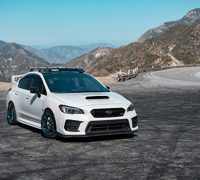 Фото дисков Motegi Racing MR154 BATTLE на Subaru WRX VA