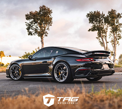 Фото дисков HRE S204 на Porsche 911 VII