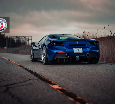 Фото дисков HRE P101 на Ferrari 488