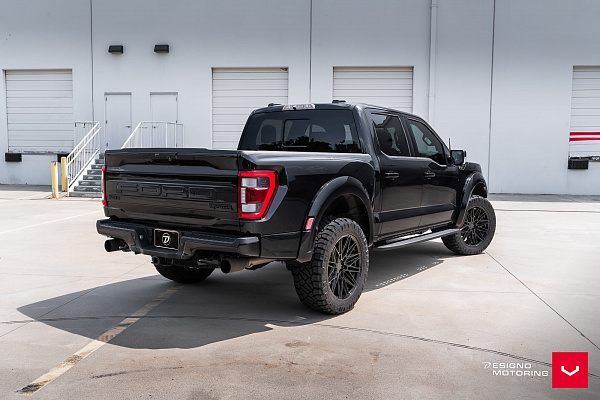 Фото дисков Vossen HF6-5 Черный глянец на Ford F-150 XIV