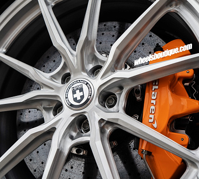 Фото дисков HRE P104SC на McLaren 600