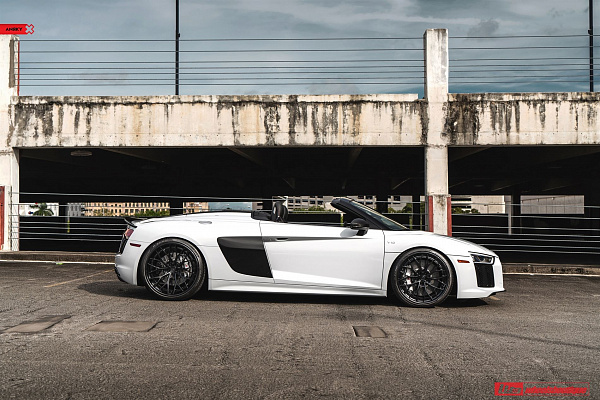 Audi R8 Spyder