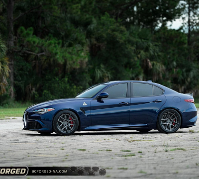 Фото дисков BC Forged HCA381 на Alfa Romeo Giulia II (952)