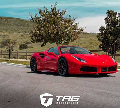 Фото дисков HRE P104SC на Ferrari 488
