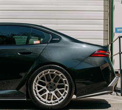 Фото дисков Brixton Forged TR08 AERO1 на BMW 5/M5 (G60/G90)