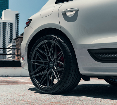 Фото дисков Vossen HF-7 на Porsche Macan I