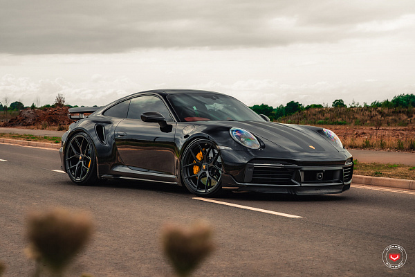 Фото дисков Vossen S21-01 Черный сатин на Porsche 911 VIII