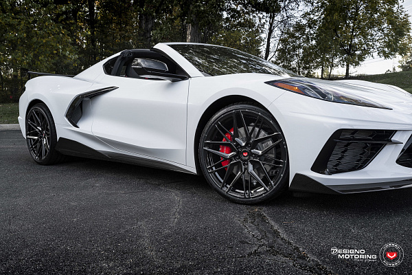 Фото дисков Vossen EVO-5 Черный глянец на Chevrolet Corvette C8