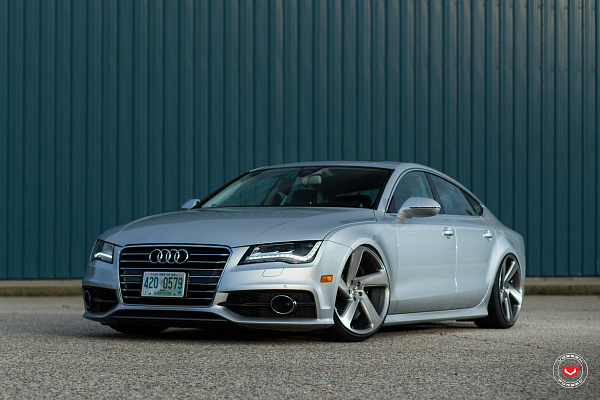 Фото дисков Vossen CG-210T Глянцевый лак на Audi A/RS 7 (4G)