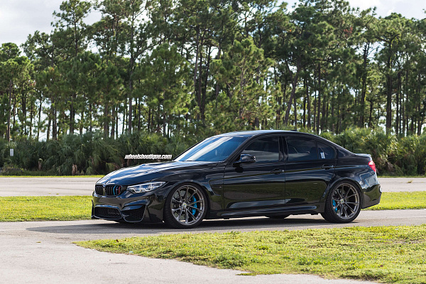 Фото дисков HRE P204 Глянцевый темный лак на BMW 3/M3 (F3x/F80)