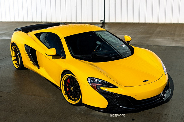 Фото дисков Strasse Wheels SV1 Deep Concave FS Другой цвет на McLaren 650S
