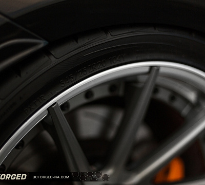 Фото дисков BC Forged HCS04 на Lexus RC