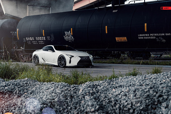 Фото дисков Anrky AN34 Глянцевый темный лак на Lexus LC 500