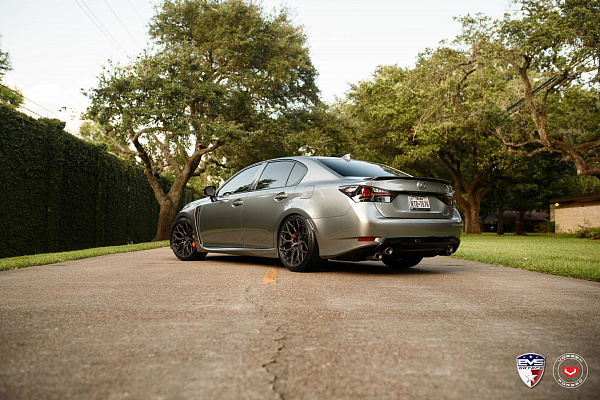 Фото дисков Vossen S17-01 Матовый графит на Lexus GS IV