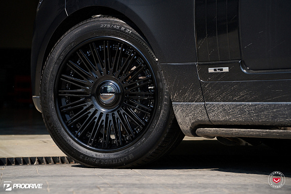 Фото дисков Vossen S17-14 (3-Piece) Черный глянец на Land Rover Range Rover IV