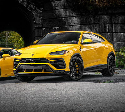 Фото дисков Brixton Forged PF9 на Lamborghini Urus