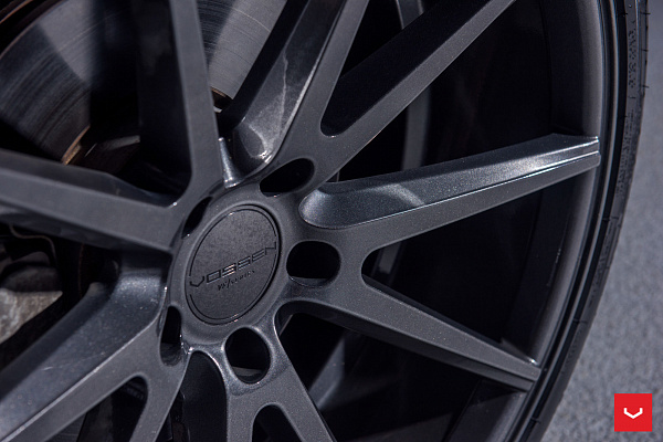Фото дисков Vossen VFS-1 Сатиновый графит на BMW X5/X5 M (F15/F85)