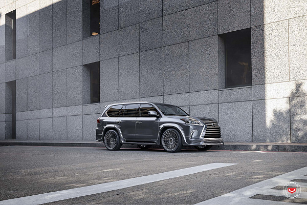 Фото дисков Vossen S17-14 Глянцевый темный лак на Lexus LX III