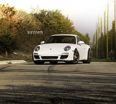Фото дисков Strasse Wheels SM5R Deep Concave Monoblock на Porsche 911 VI