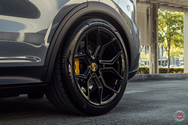 Фото дисков Vossen EVO-3 Черный глянец на Porsche Cayenne III