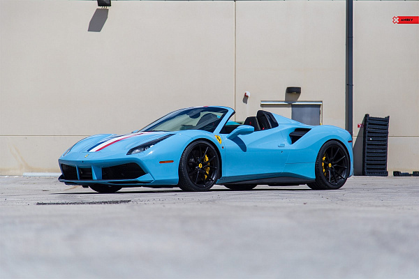 Фото дисков Anrky AN12 Черный сатин на Ferrari 488