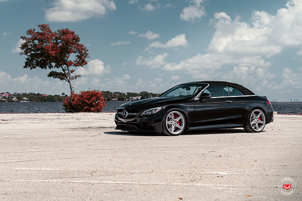 Фото дисков Vossen M-X5 Сатиновый лак на Mercedes-Benz C-Class (W205)