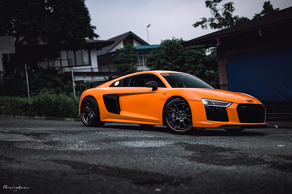 Фото дисков Brixton Forged PF10 Глянцевый темный лак на Audi R8 (4S)