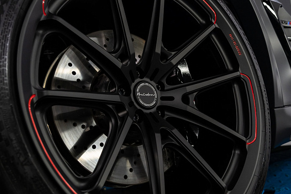 Фото дисков Brixton Forged PF11 R / RS Черный сатин на BMW X5/X5 M (G05/G18/F95)