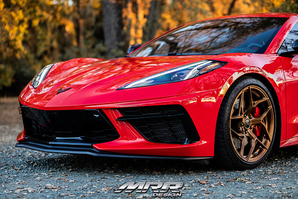 Фото дисков MRR F10 Глянцевая медь на Chevrolet Corvette C8