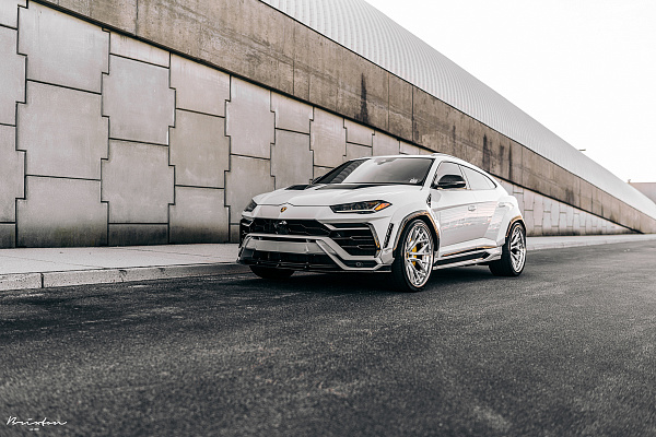 Фото дисков Brixton Forged PF10 Глянцевый лак на Lamborghini Urus