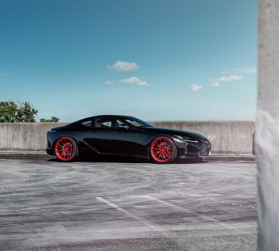 Фото дисков Vossen M-X4T на Lexus LC 500