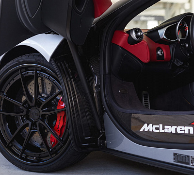 Фото дисков Anrky AN34 на McLaren 12C