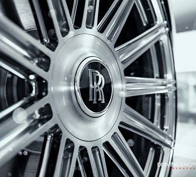 Фото дисков Vossen S17-12 на Rolls-Royce Wraith