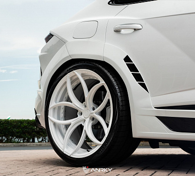 Фото дисков Anrky S2-X0 на Lamborghini Urus