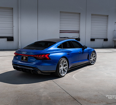 Фото дисков Vossen HF-5 на Audi E-tron GT