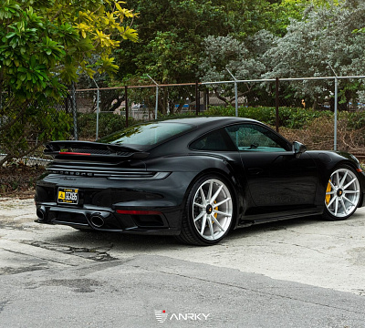 Фото дисков Anrky AN18 на Porsche 911 VIII