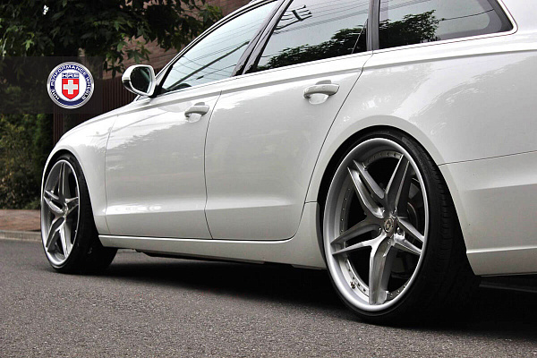 Audi A6 Avant