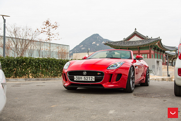Фото дисков Vossen VFS-1 Глянцевый графит на Jaguar F-Type