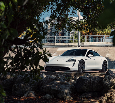 Фото дисков Vossen M-X3 (3-Piece) на Porsche Taycan I