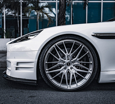 Фото дисков Brixton Forged VL4 на Aston Martin Rapide 2