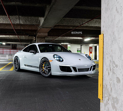 Фото дисков Strasse Wheels SV4 Deep Concave Monoblock на Porsche 911 VII