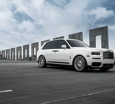 Фото дисков Vossen S17-14 (3-Piece) на Rolls-Royce Cullinan